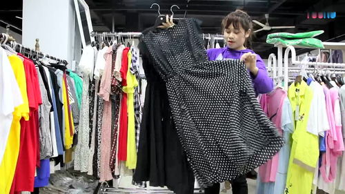 2019時(shí)尚女裝批發(fā)指南 精選20件夏季連衣裙助您搶占零售市場